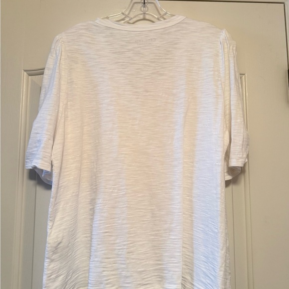 Chico's White V-Neck Women's Top with Ruched Sleeves Chico’s Size 2/ Medium - Picture 3 of 6